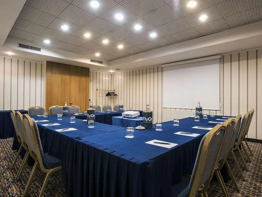 Flyon Hotel & Conference Center Bolonha