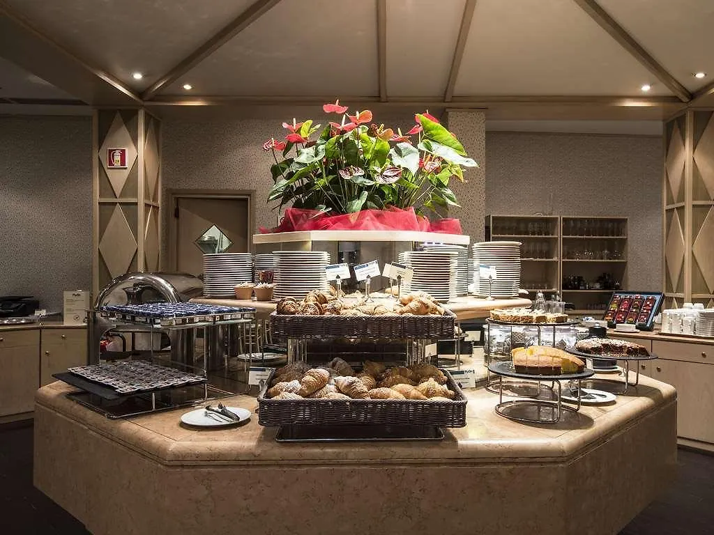 Flyon Hotel & Conference Center Bolonha