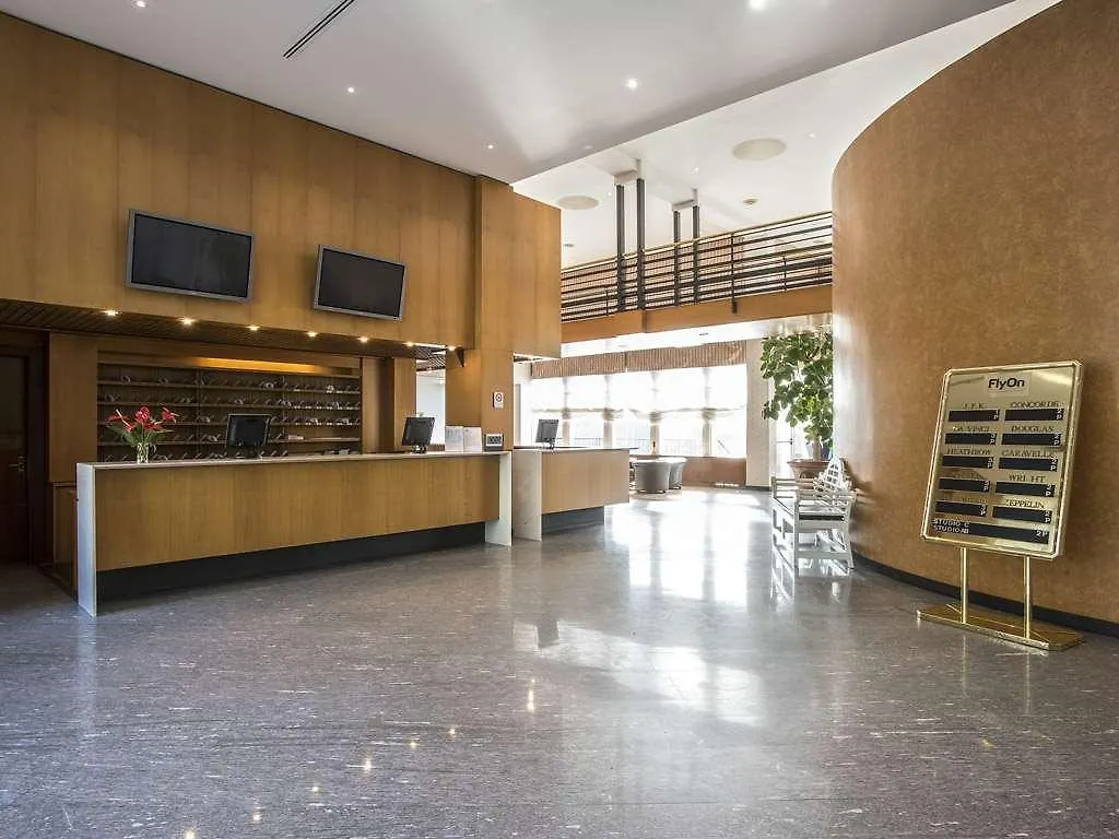 Flyon Hotel & Conference Center Μπολόνια